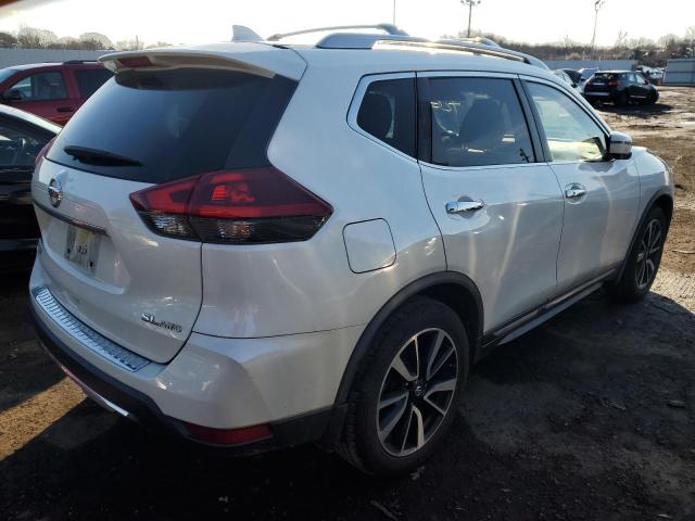 Photo 2 VIN: JN8AT2MV2JW322798 - NISSAN ROGUE 