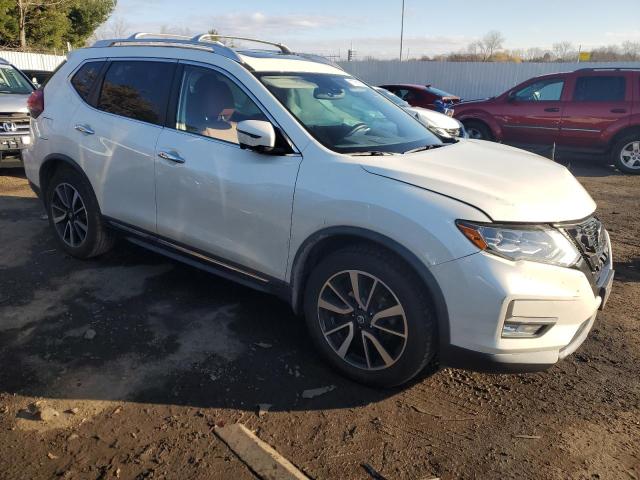 Photo 3 VIN: JN8AT2MV2JW322798 - NISSAN ROGUE 