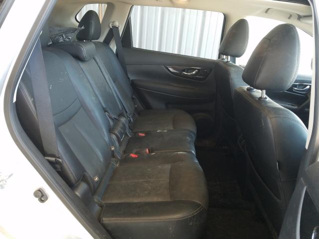 Photo 5 VIN: JN8AT2MV2JW325359 - NISSAN ROGUE 