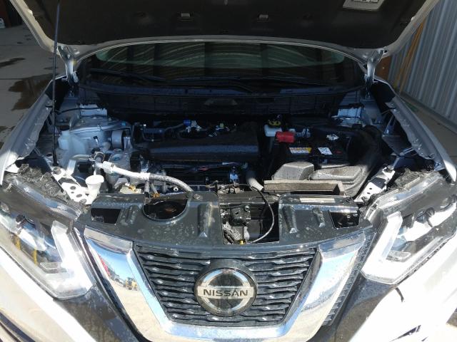 Photo 6 VIN: JN8AT2MV2JW325359 - NISSAN ROGUE 