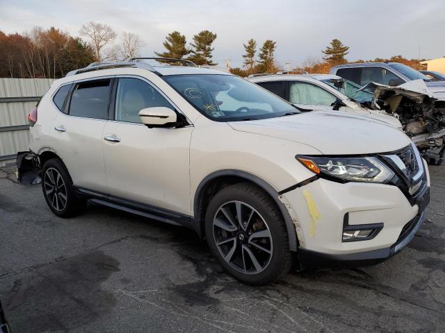 Photo 3 VIN: JN8AT2MV2JW329931 - NISSAN ROGUE 