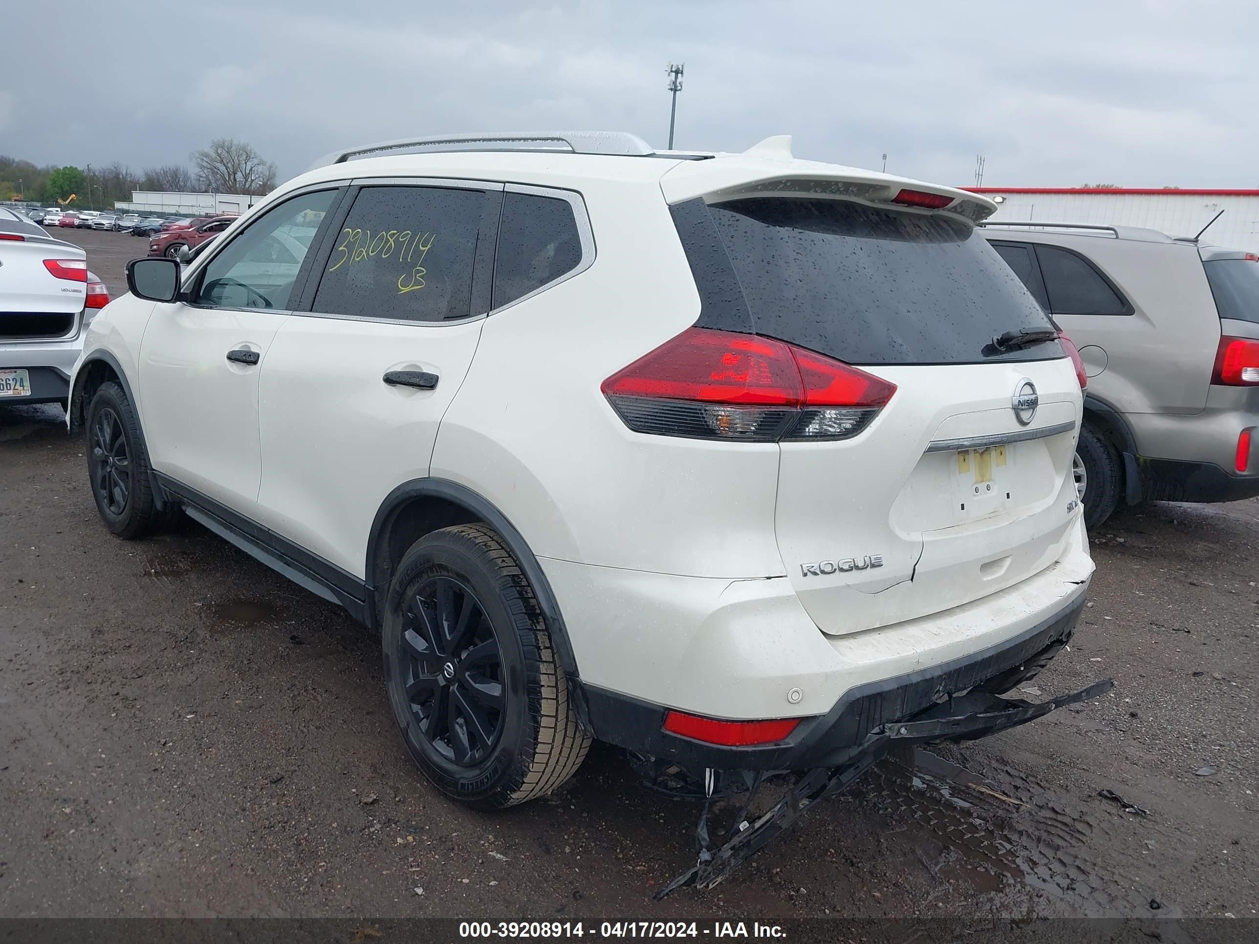 Photo 2 VIN: JN8AT2MV2LW115041 - NISSAN ROGUE 