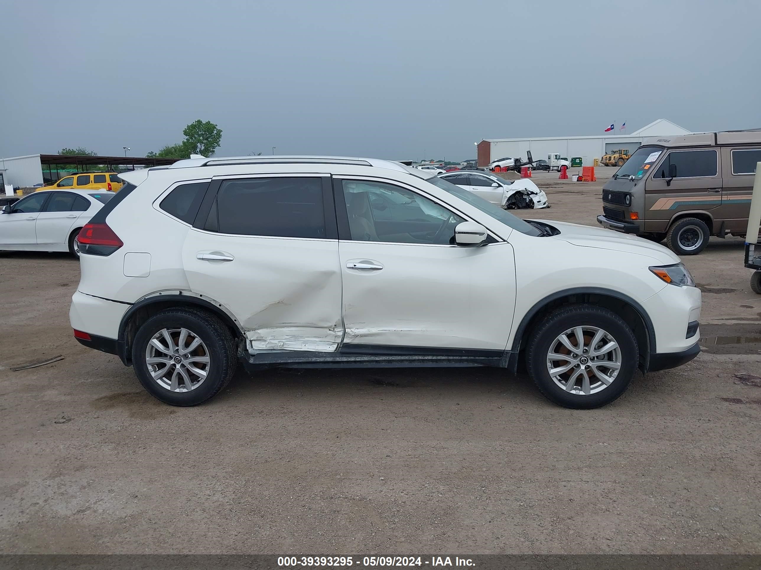 Photo 12 VIN: JN8AT2MV2LW136021 - NISSAN ROGUE 