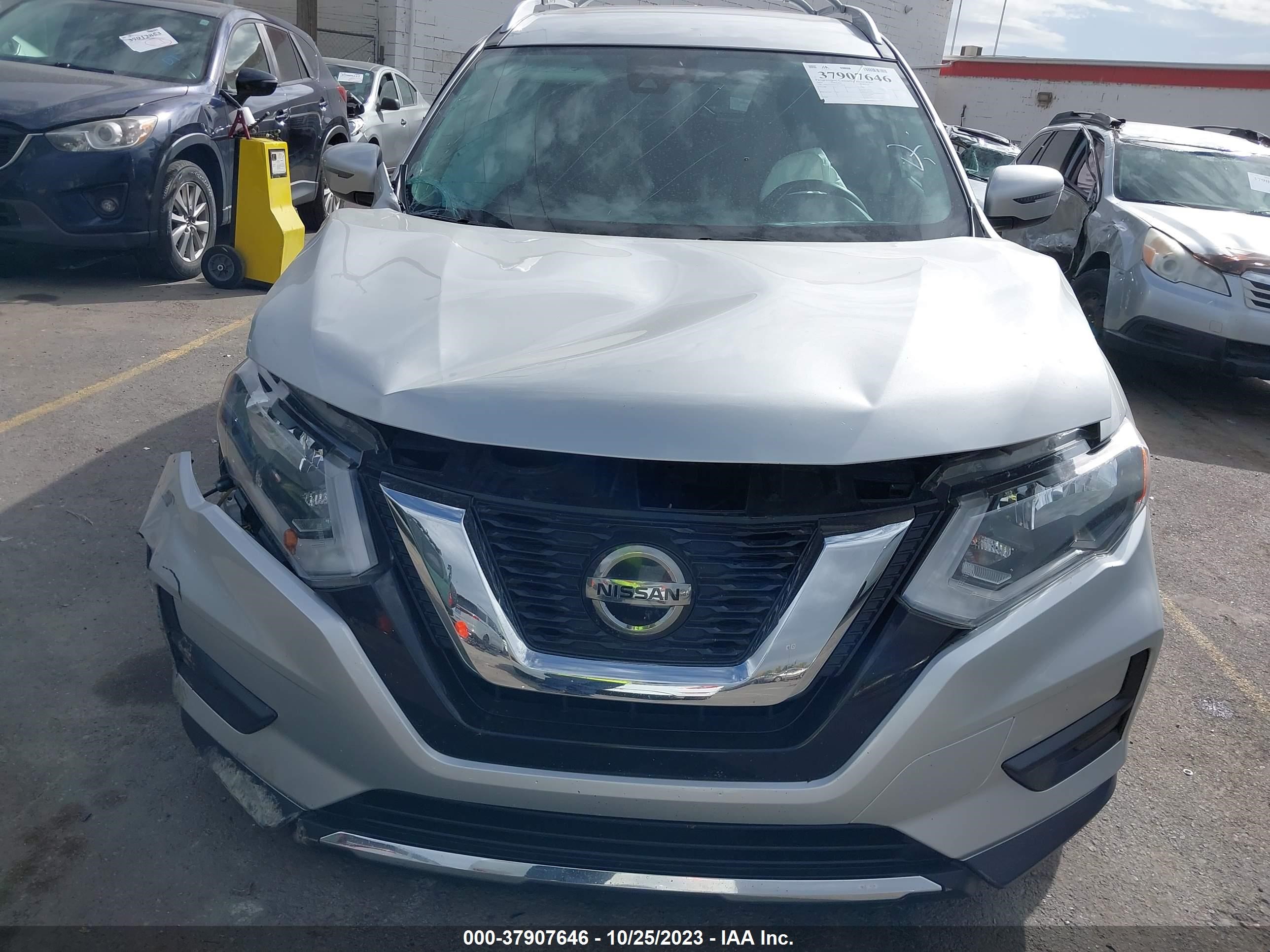 Photo 10 VIN: JN8AT2MV2LW137878 - NISSAN ROGUE 