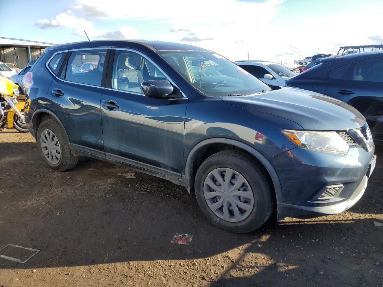 Photo 3 VIN: JN8AT2MV3GW132579 - NISSAN ROGUE 