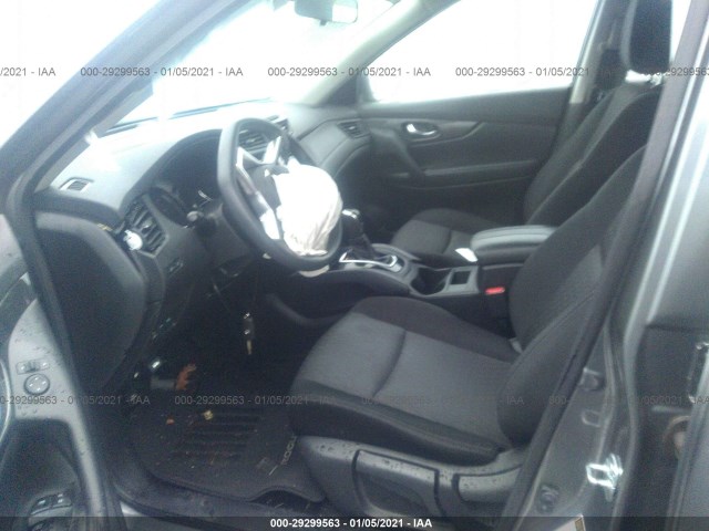 Photo 4 VIN: JN8AT2MV3HW015571 - NISSAN ROGUE 