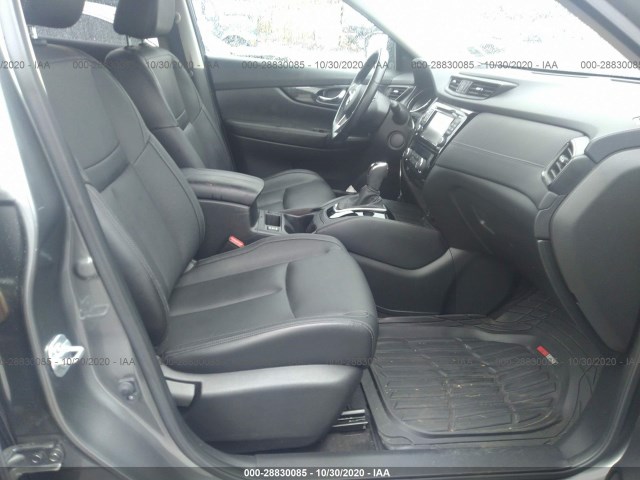 Photo 4 VIN: JN8AT2MV3HW025372 - NISSAN ROGUE 