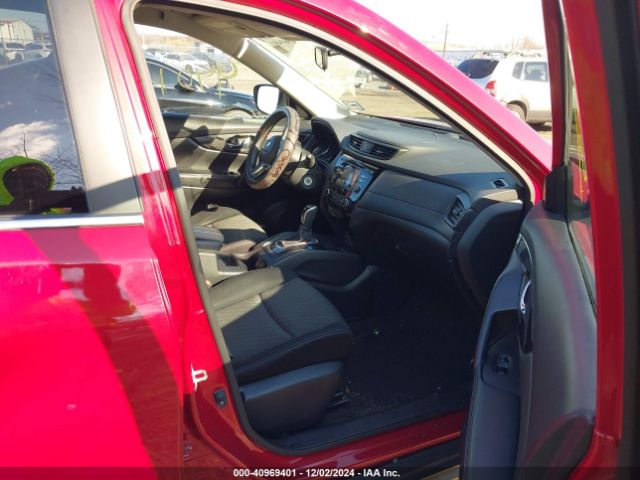 Photo 4 VIN: JN8AT2MV3HW263044 - NISSAN ROGUE 