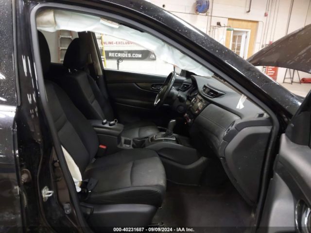 Photo 4 VIN: JN8AT2MV3HW280233 - NISSAN ROGUE 