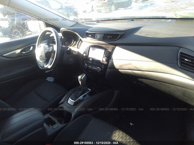 Photo 4 VIN: JN8AT2MV3HW283780 - NISSAN ROGUE 