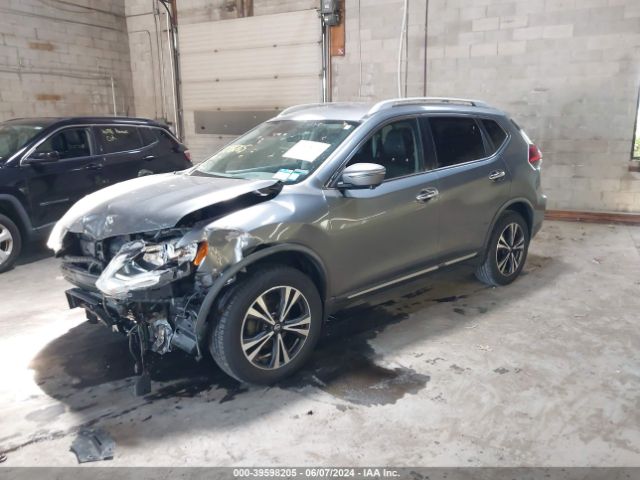 Photo 1 VIN: JN8AT2MV3JW322101 - NISSAN ROGUE 