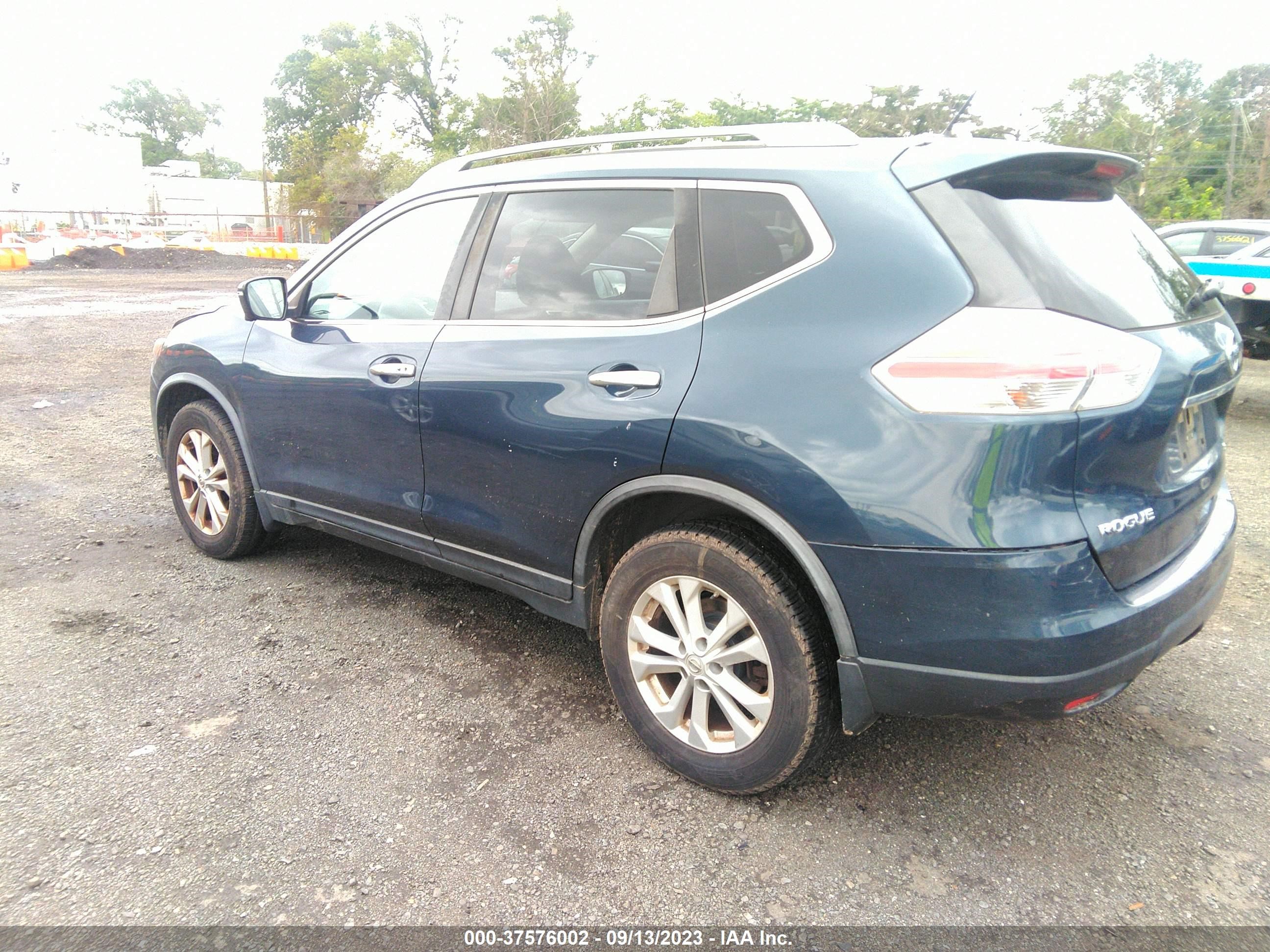 Photo 2 VIN: JN8AT2MV4GW136592 - NISSAN ROGUE 