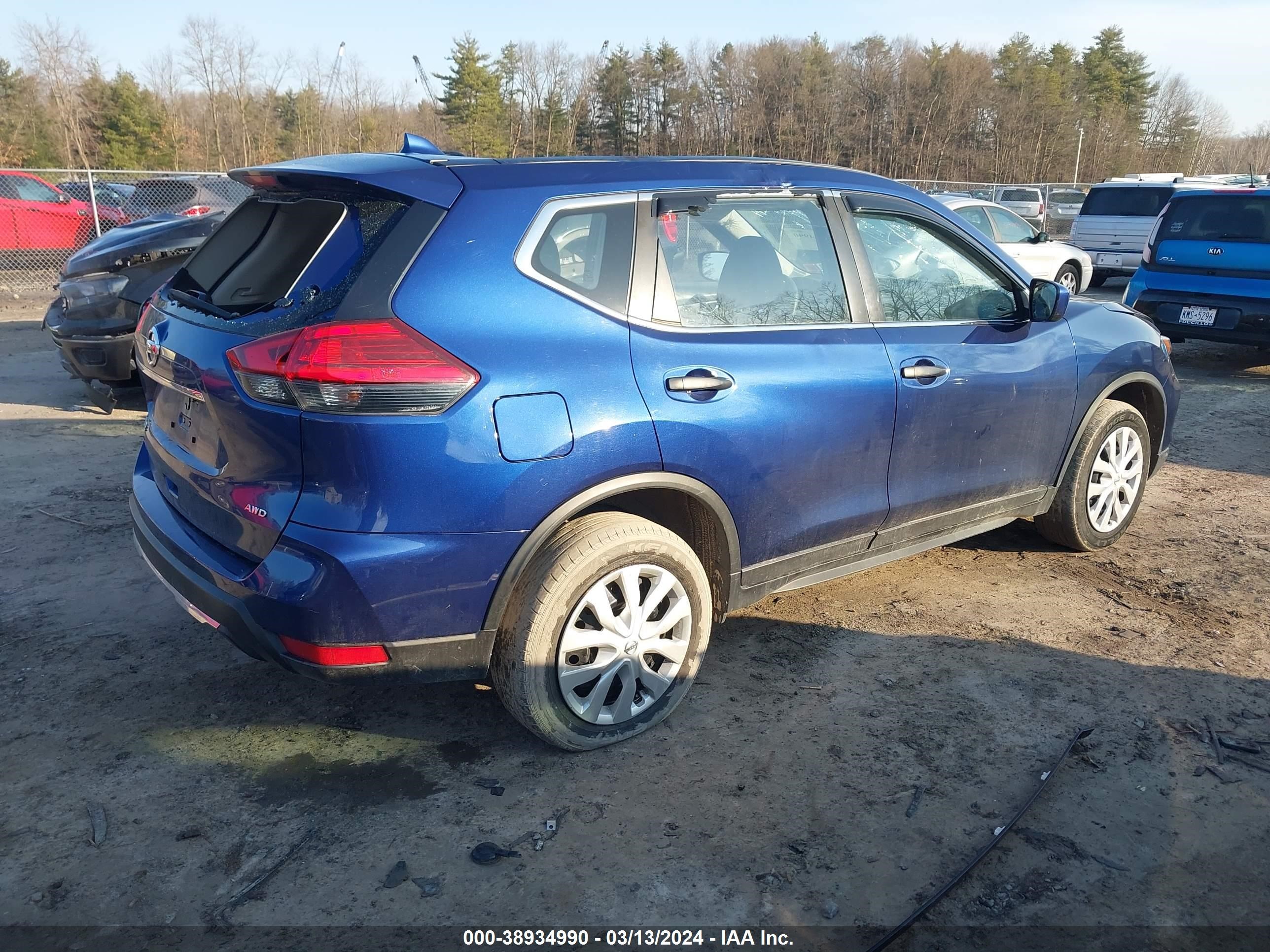 Photo 3 VIN: JN8AT2MV4HW006653 - NISSAN ROGUE 