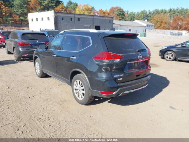 Photo 2 VIN: JN8AT2MV4HW008418 - NISSAN ROGUE 