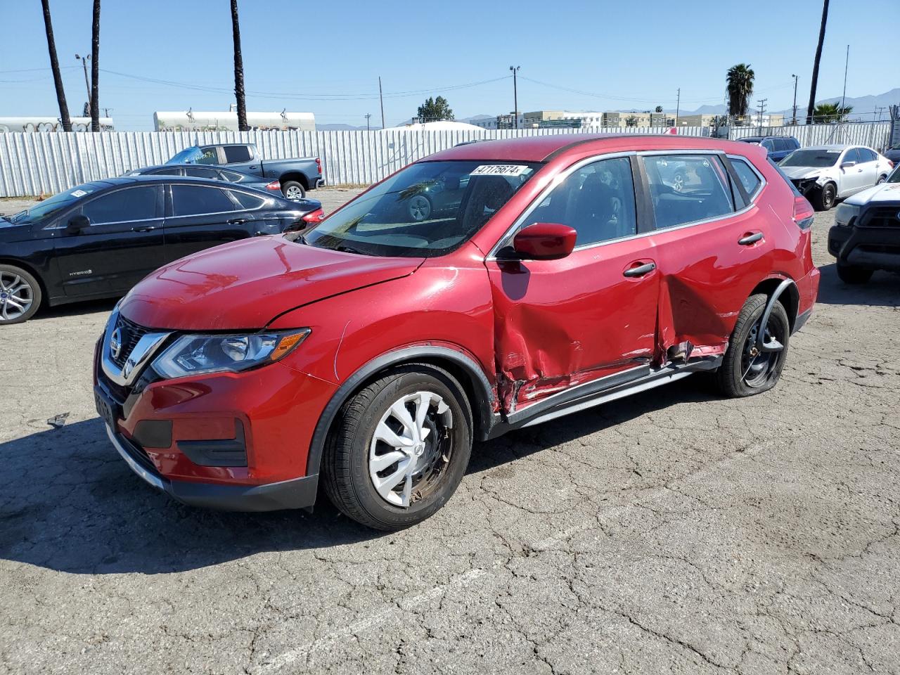 Photo 0 VIN: JN8AT2MV4HW261013 - NISSAN ROGUE 