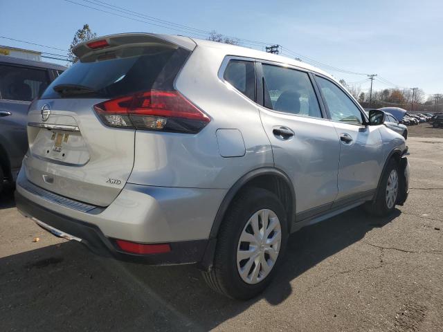 Photo 2 VIN: JN8AT2MV4JW312399 - NISSAN ROGUE S 