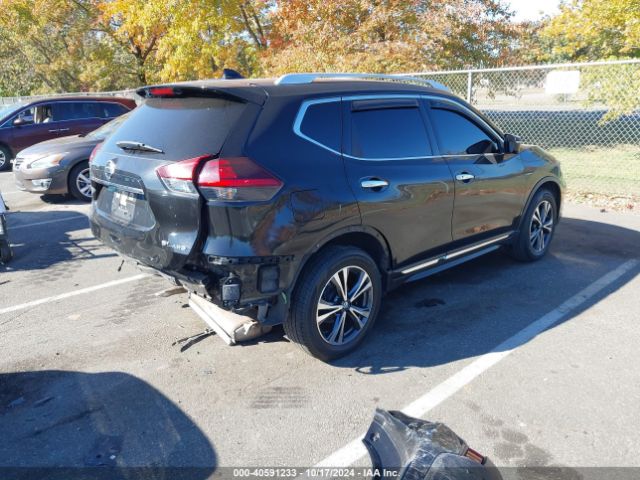 Photo 3 VIN: JN8AT2MV4JW316615 - NISSAN ROGUE 