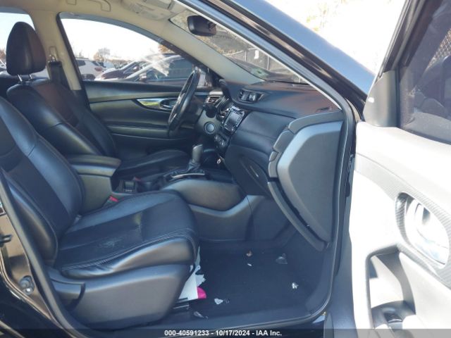 Photo 4 VIN: JN8AT2MV4JW316615 - NISSAN ROGUE 