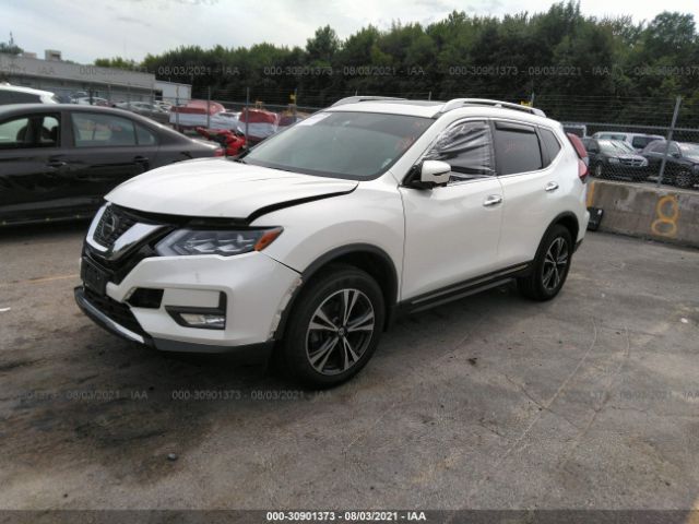 Photo 1 VIN: JN8AT2MV4JW322365 - NISSAN ROGUE 