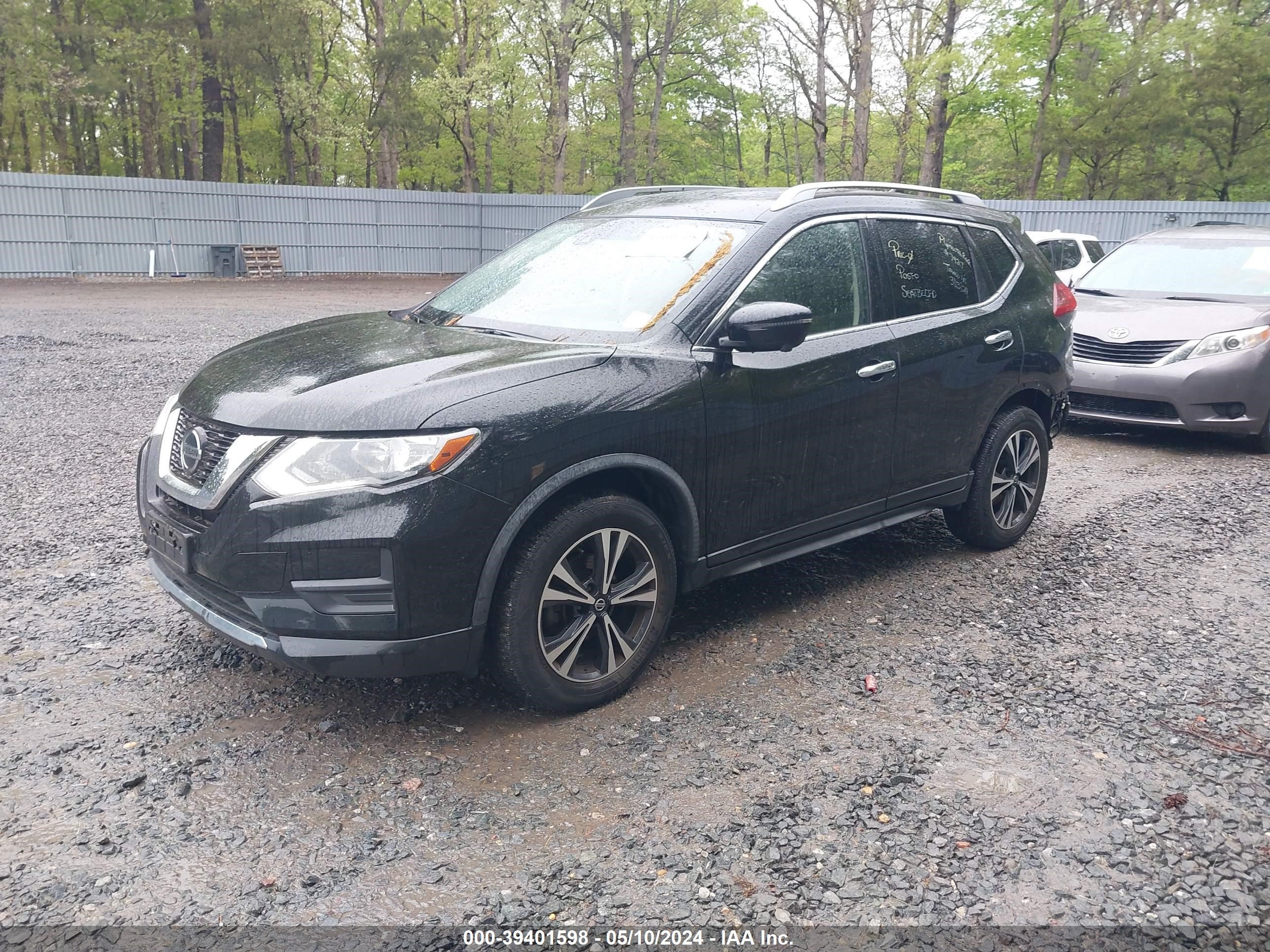 Photo 1 VIN: JN8AT2MV4KW379277 - NISSAN ROGUE 