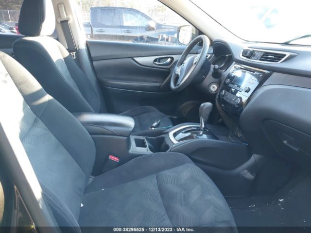 Photo 4 VIN: JN8AT2MV5GW136598 - NISSAN ROGUE 