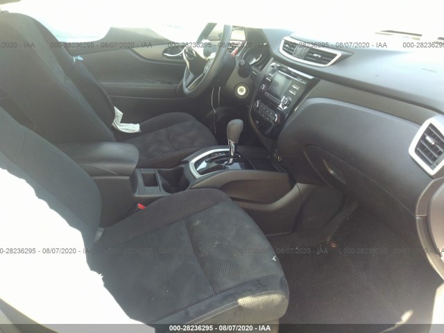 Photo 4 VIN: JN8AT2MV5GW148010 - NISSAN ROGUE 