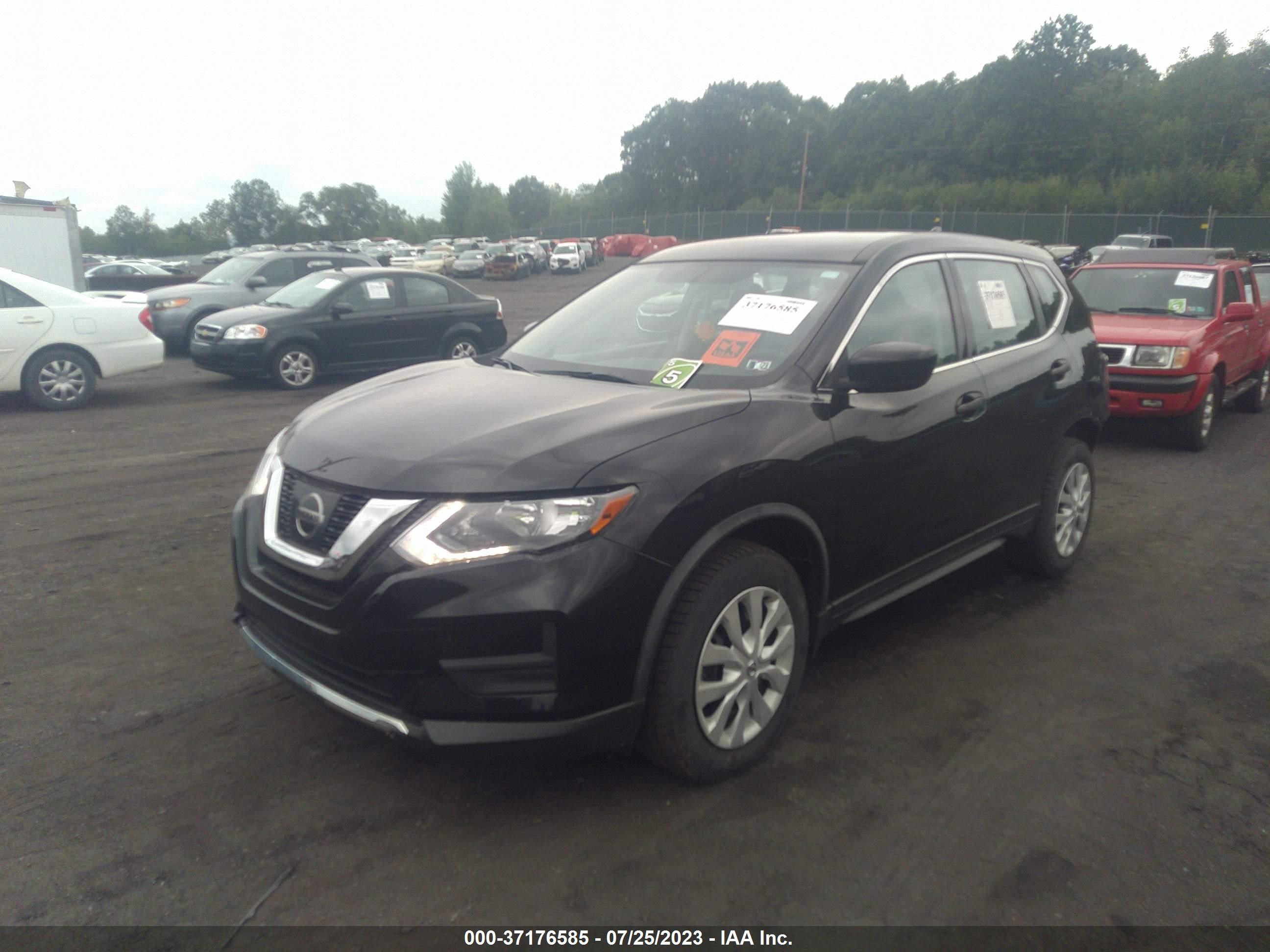 Photo 1 VIN: JN8AT2MV5HW027446 - NISSAN ROGUE 