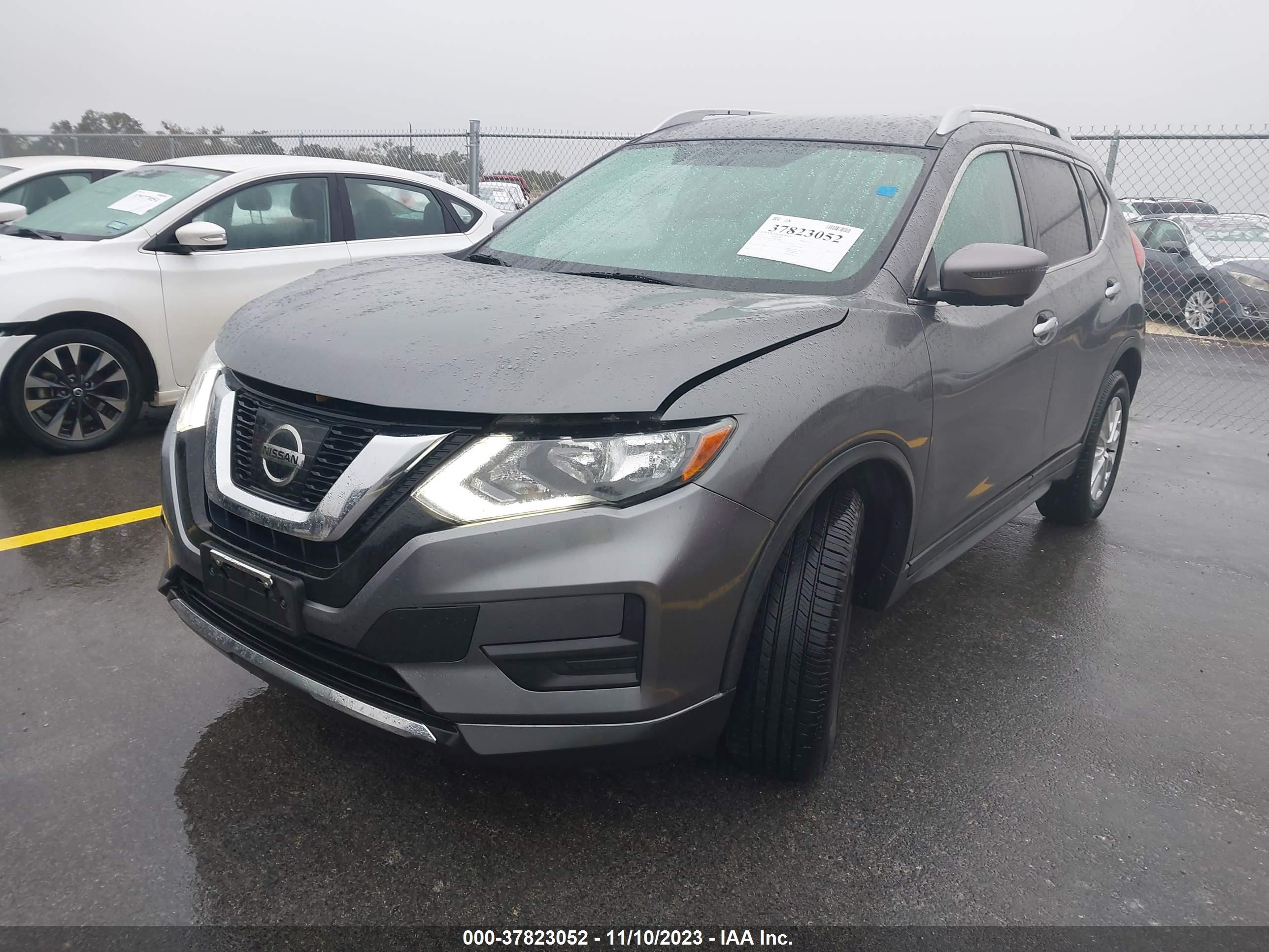 Photo 1 VIN: JN8AT2MV5HW269881 - NISSAN ROGUE 