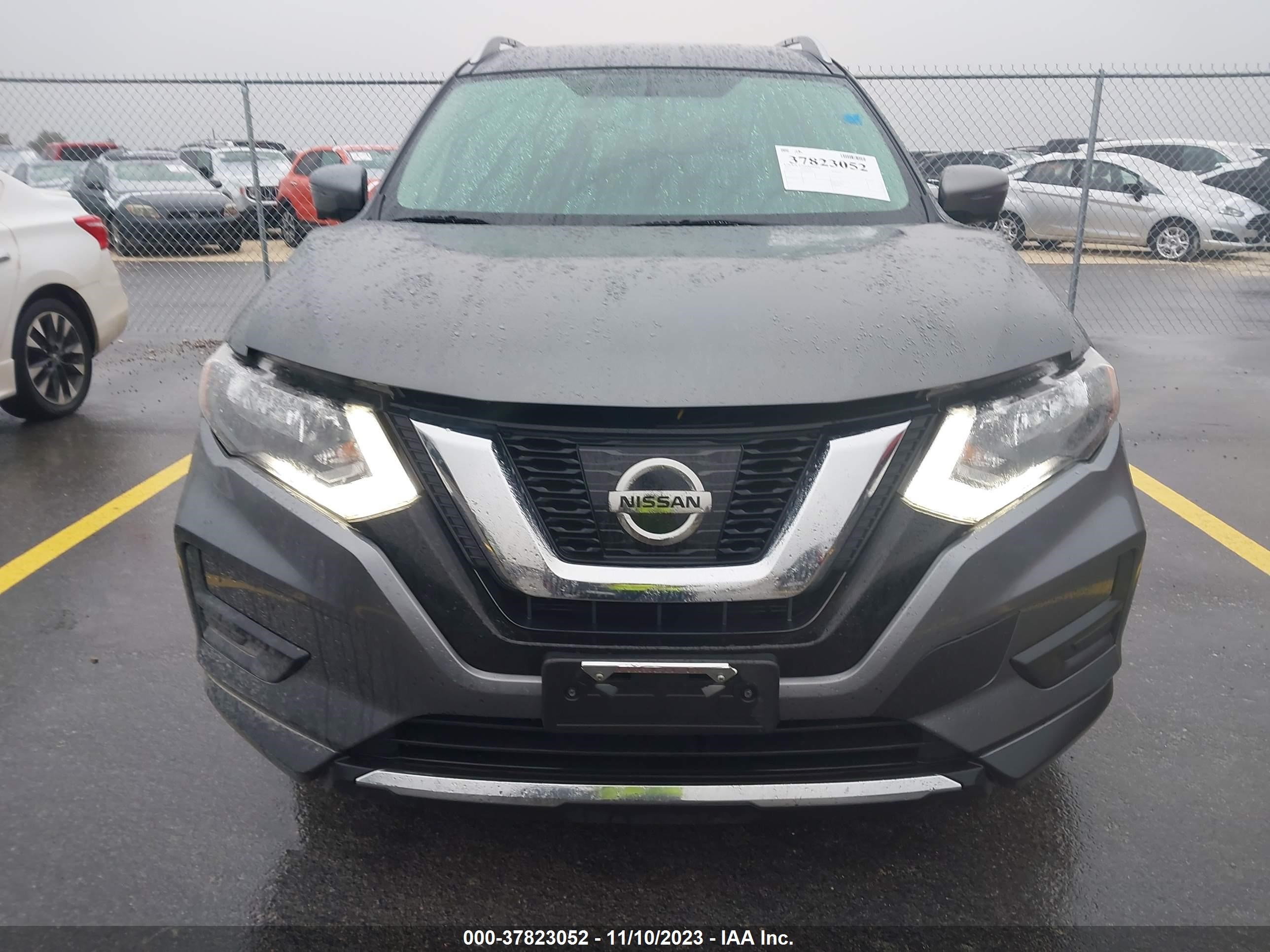 Photo 11 VIN: JN8AT2MV5HW269881 - NISSAN ROGUE 