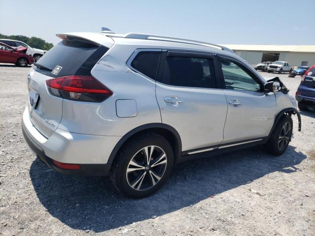 Photo 2 VIN: JN8AT2MV5JW319748 - NISSAN ROGUE 