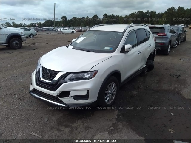 Photo 1 VIN: JN8AT2MV5JW355102 - NISSAN ROGUE 