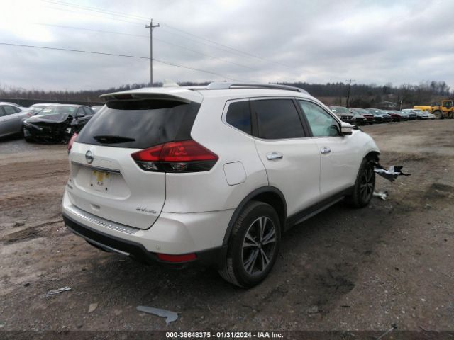 Photo 3 VIN: JN8AT2MV5KW374105 - NISSAN ROGUE 