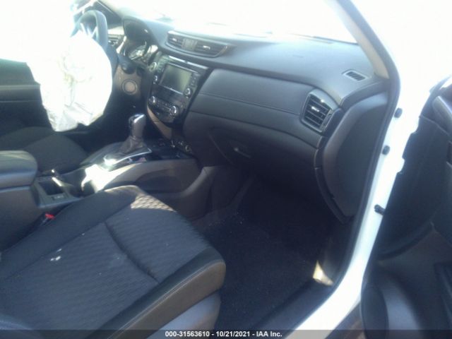 Photo 4 VIN: JN8AT2MV5KW393088 - NISSAN ROGUE 