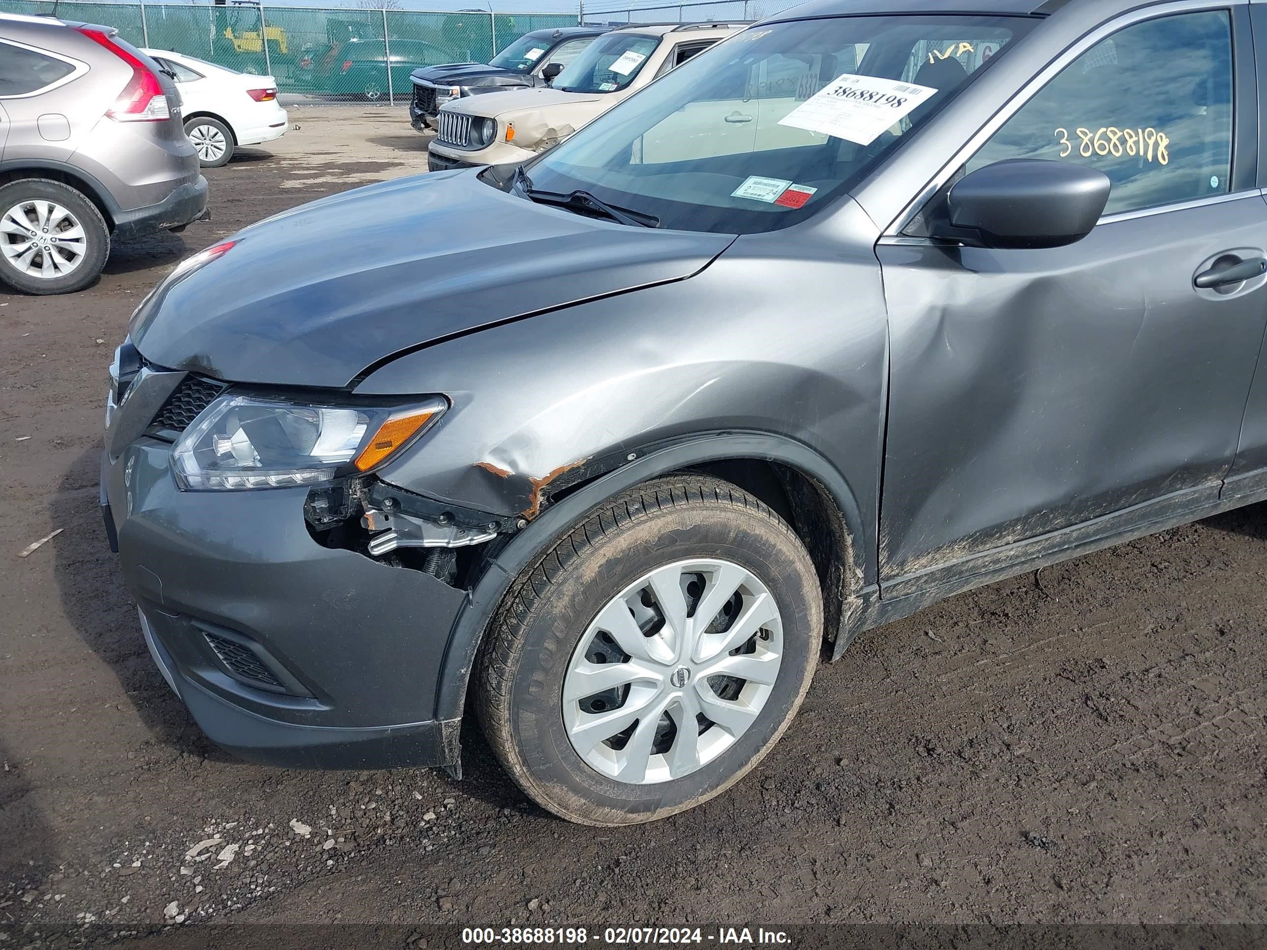 Photo 5 VIN: JN8AT2MV6GW136576 - NISSAN ROGUE 