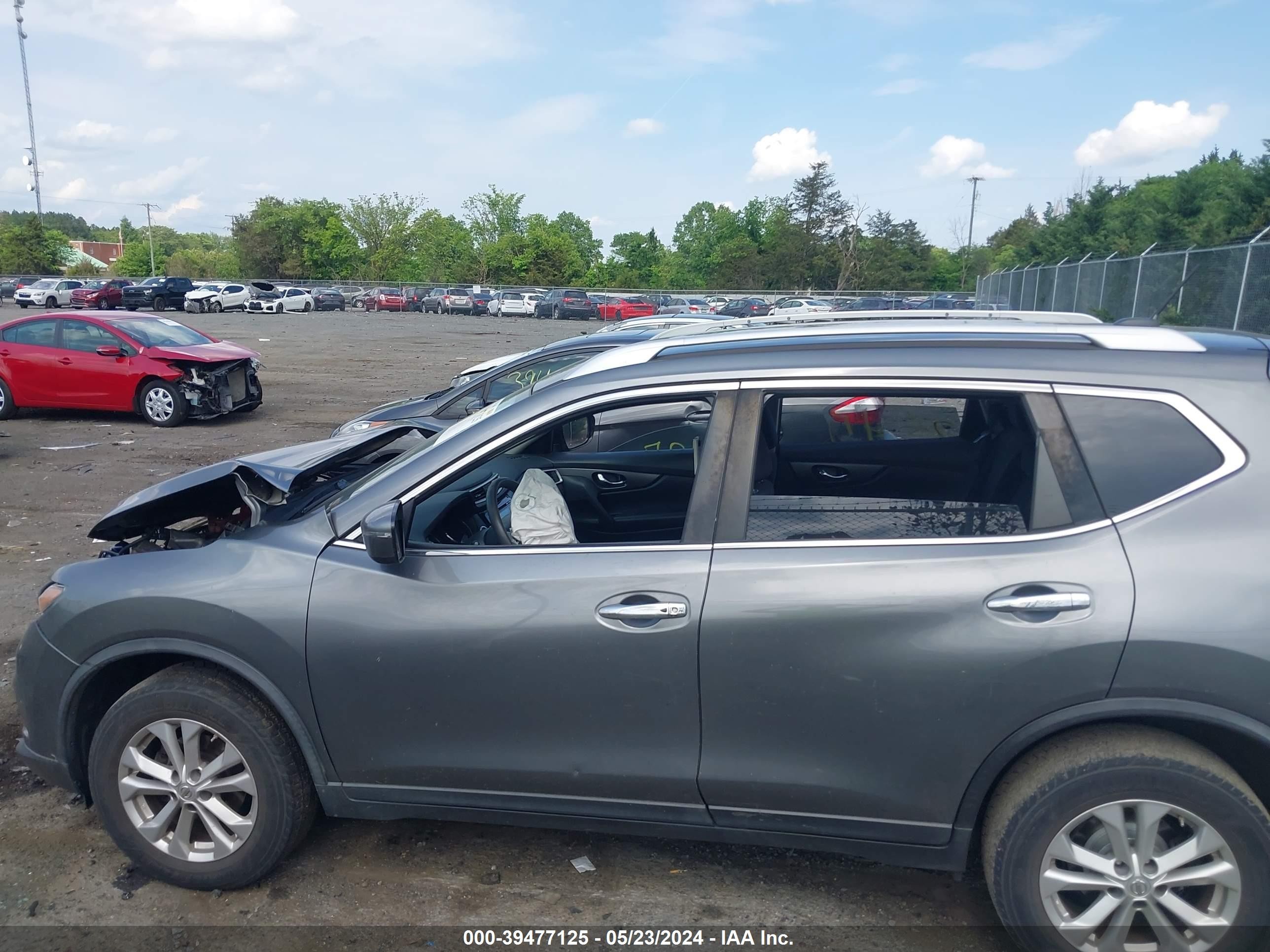 Photo 14 VIN: JN8AT2MV6GW147187 - NISSAN ROGUE 