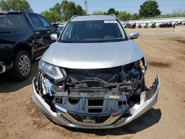 Photo 4 VIN: JN8AT2MV6HW265077 - NISSAN ROGUE 