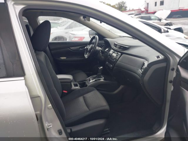 Photo 4 VIN: JN8AT2MV6HW265998 - NISSAN ROGUE 