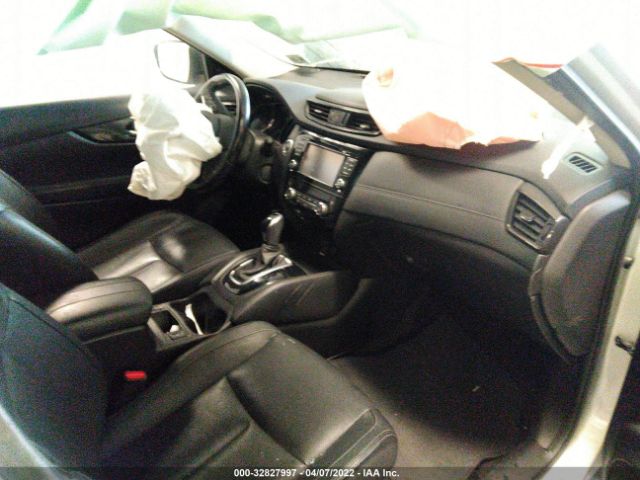 Photo 4 VIN: JN8AT2MV6HW281084 - NISSAN ROGUE 