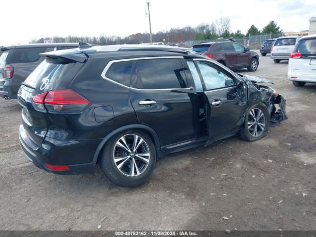 Photo 3 VIN: JN8AT2MV6JW316017 - NISSAN ROGUE 