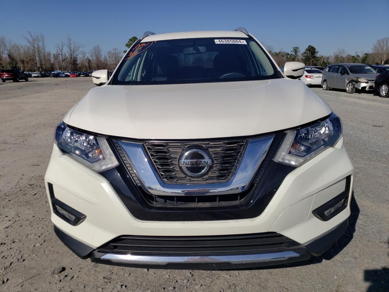 Photo 4 VIN: JN8AT2MV6JW330225 - NISSAN ROGUE 