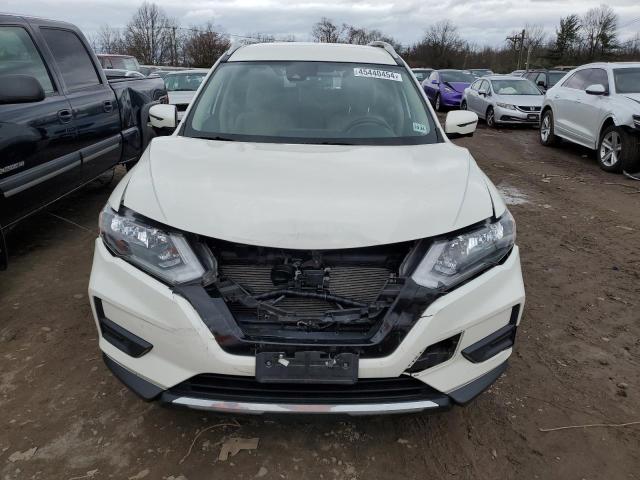 Photo 4 VIN: JN8AT2MV6KW388563 - NISSAN ROGUE 