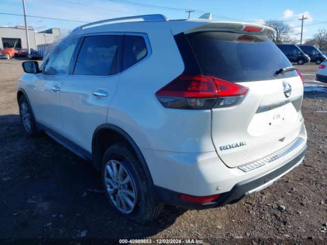 Photo 2 VIN: JN8AT2MV6LW131064 - NISSAN ROGUE 