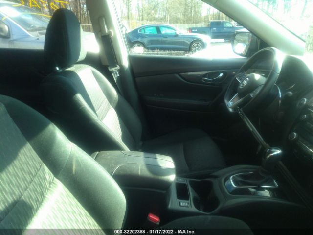 Photo 4 VIN: JN8AT2MV7HW011295 - NISSAN ROGUE 