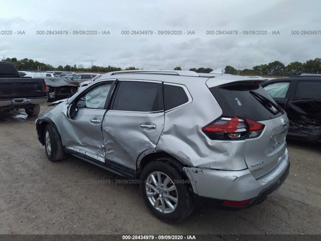 Photo 2 VIN: JN8AT2MV7HW016867 - NISSAN ROGUE 