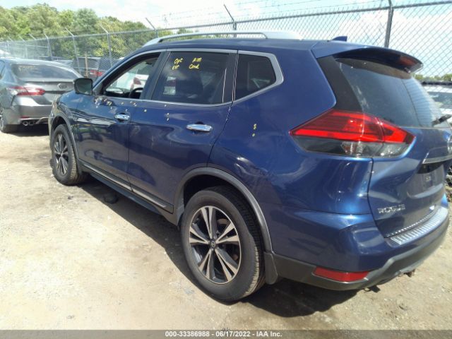 Photo 2 VIN: JN8AT2MV7HW283913 - NISSAN ROGUE 