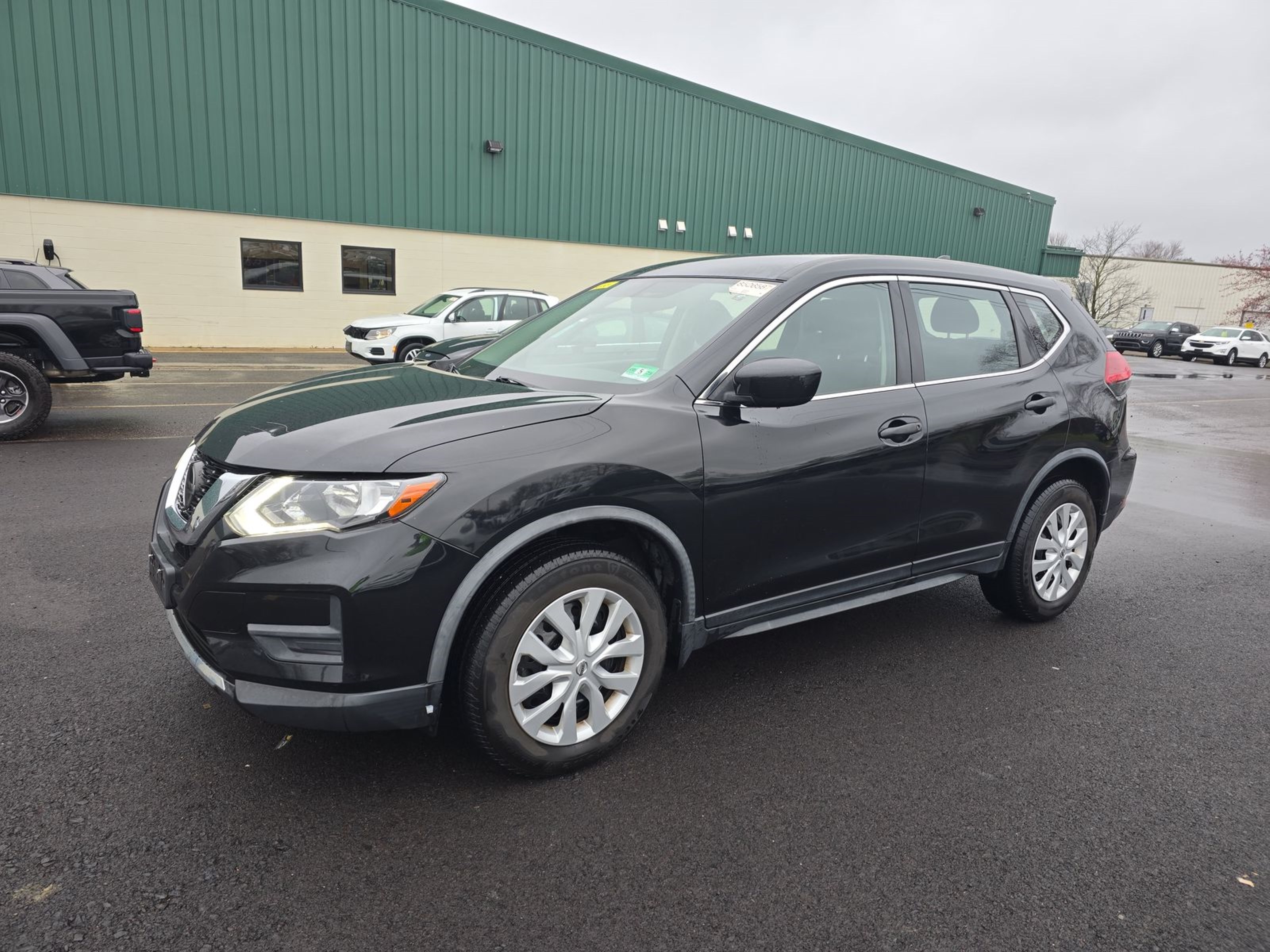 Photo 4 VIN: JN8AT2MV7JW315457 - NISSAN ROGUE 