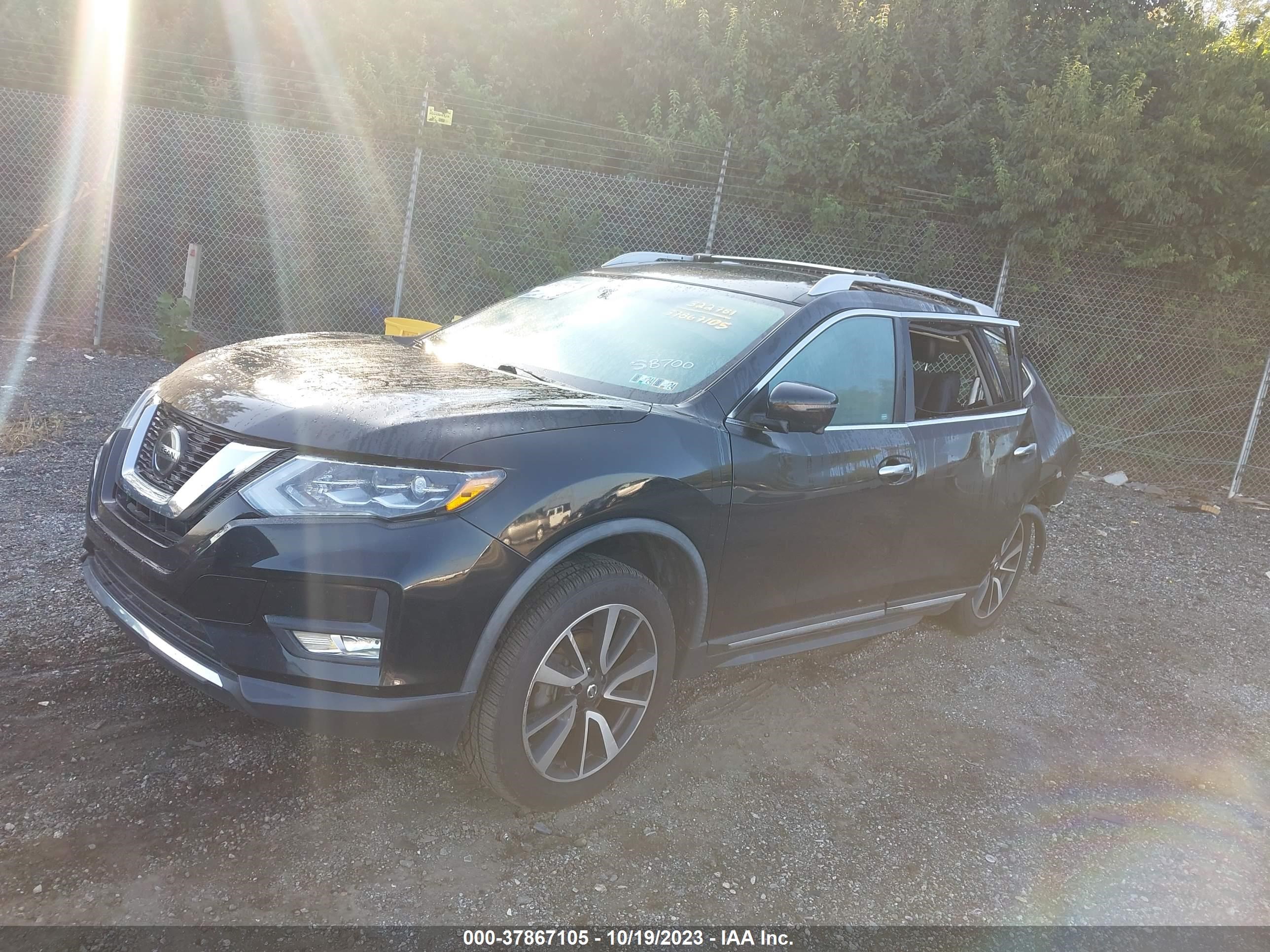 Photo 1 VIN: JN8AT2MV7JW322781 - NISSAN ROGUE 