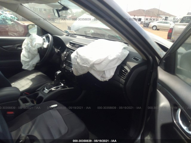 Photo 4 VIN: JN8AT2MV7JW345462 - NISSAN ROGUE 