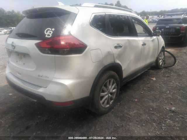 Photo 3 VIN: JN8AT2MV7JW353724 - NISSAN ROGUE 