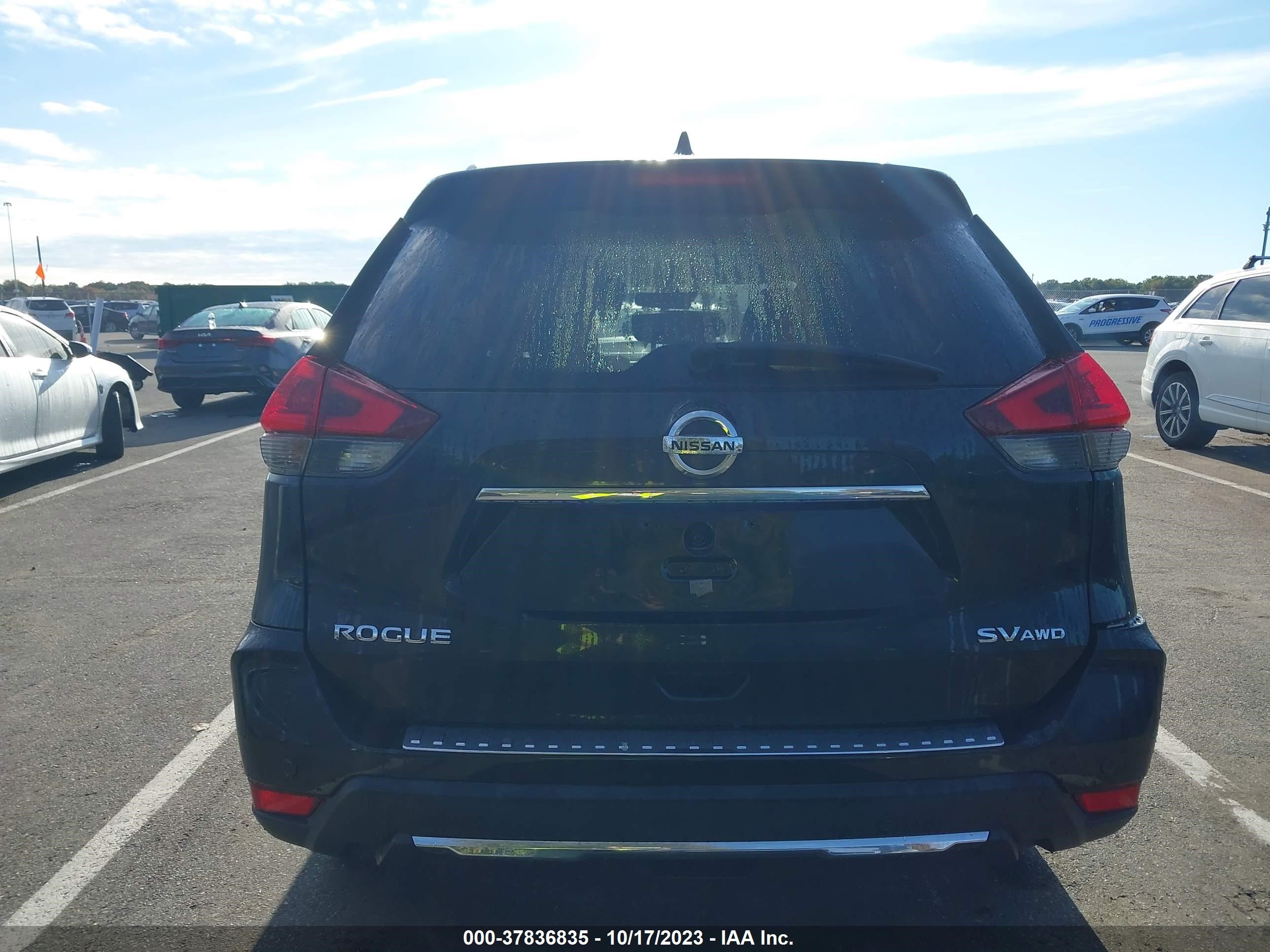 Photo 15 VIN: JN8AT2MV7KW398647 - NISSAN ROGUE 